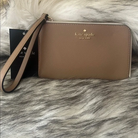 Kate Spade | Lucy L Zip Wristlet, Saffiano, Two Tone NWT - Picture 6 of 9